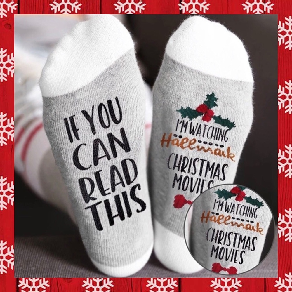 🎄ᴄᴏᴢʏ ᴄʜʀɪsᴛᴍᴀs sᴏᴄᴋs🎄 - Picture 2 of 4